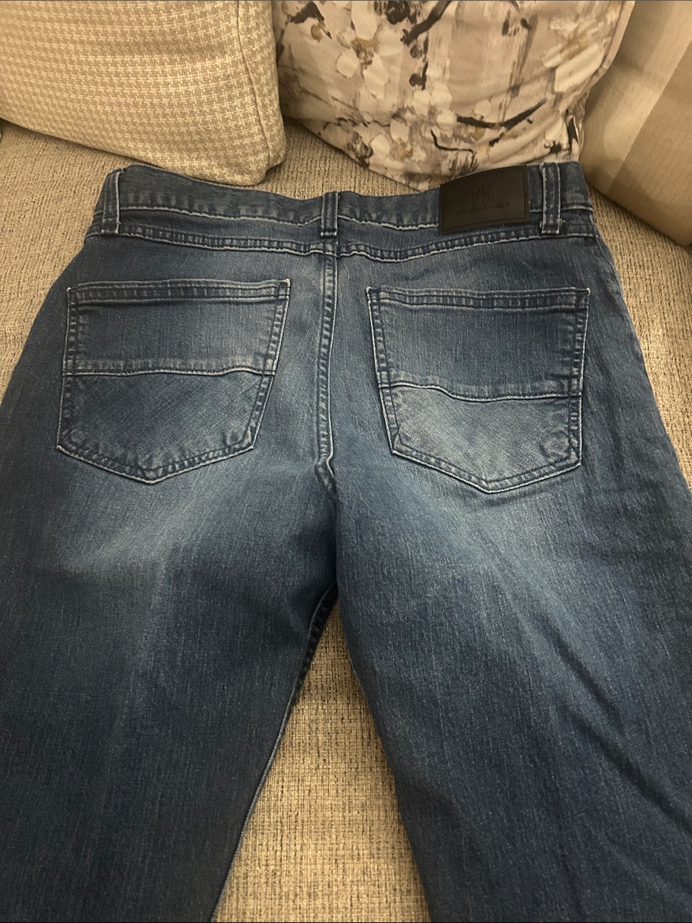 INC International Concepts Men's Dark Blue Jeans - Picture 8 of 9